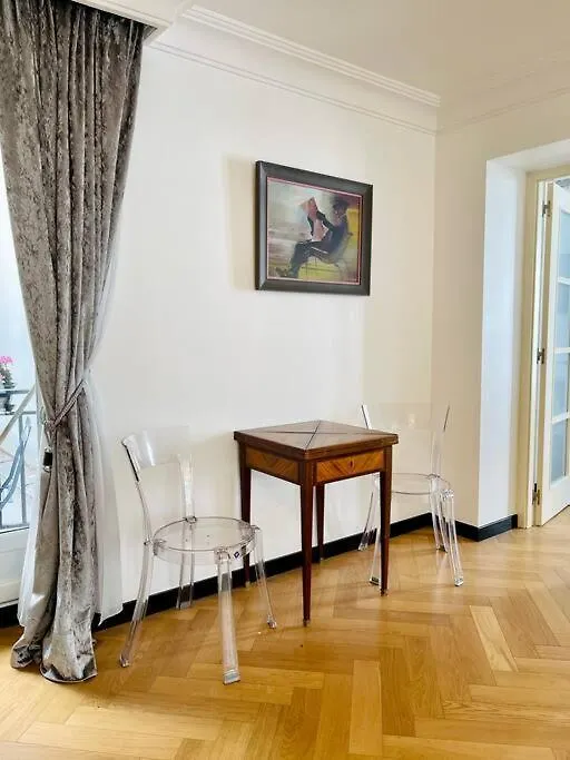 Elegant 4 Pieces Au Coeur Du Paris Artiste Apartment 0*,  France
