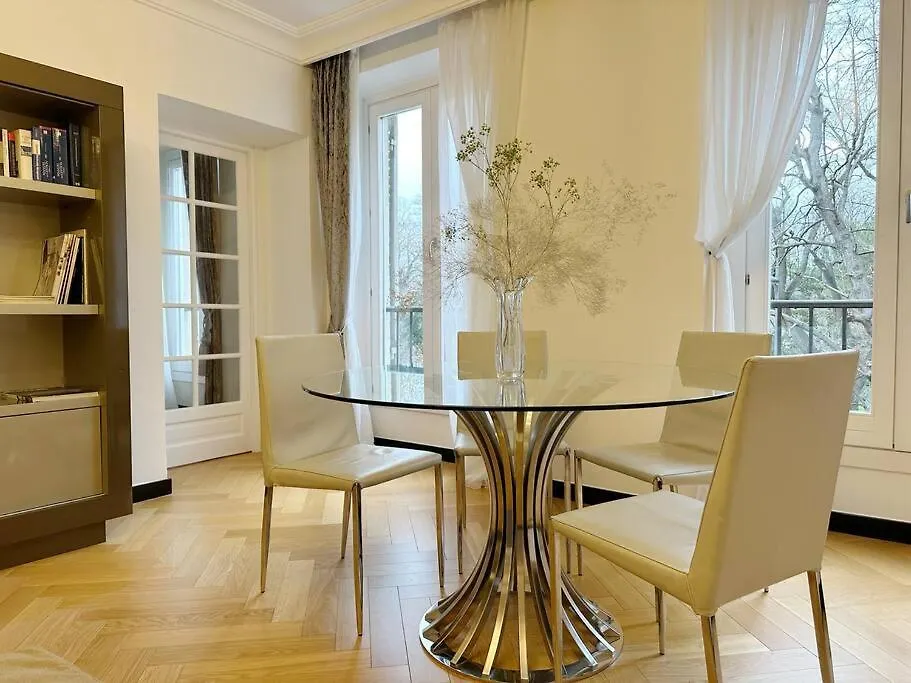 Elegant 4 Pieces Au Coeur Du Paris Artiste Apartment