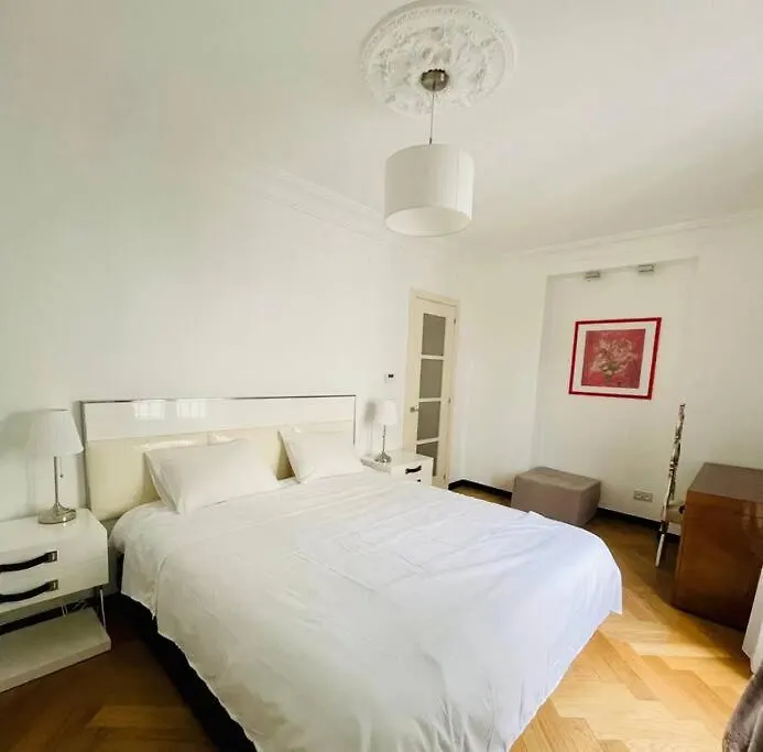 Elegant 4 Pieces Au Coeur Du Paris Artiste Apartman